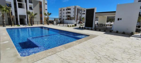 Condo located 8 min from DT & 15 min from Airport